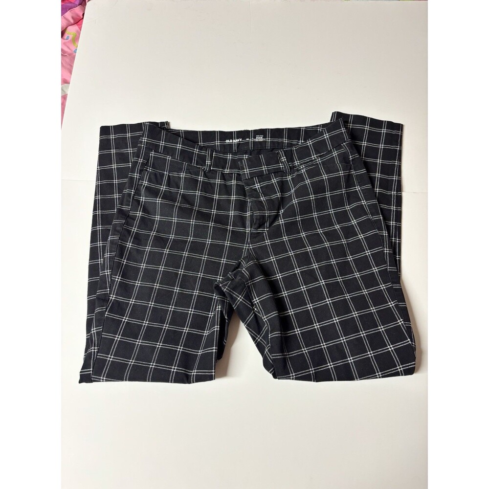 Old Navy Black & White Plaid Checked Stretch Pull on Ankle Pants Preowned